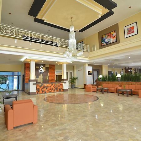 Hotel Sofia Juanda Surabaya 诗都阿佐 外观 照片