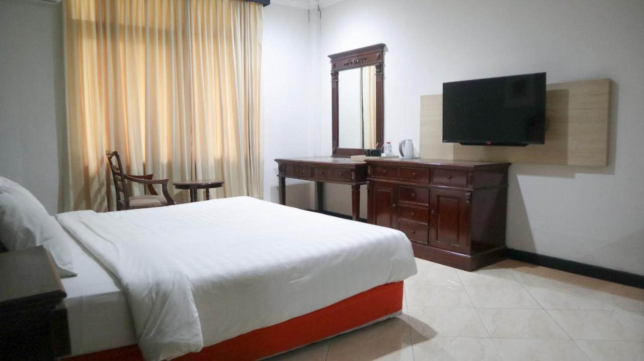 Hotel Sofia Juanda Surabaya 诗都阿佐 外观 照片