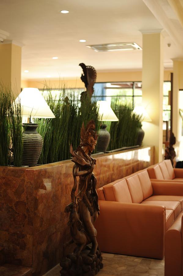 Hotel Sofia Juanda Surabaya 诗都阿佐 外观 照片