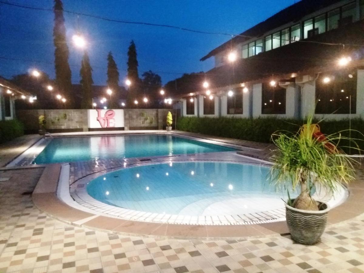 Hotel Sofia Juanda Surabaya 诗都阿佐 外观 照片
