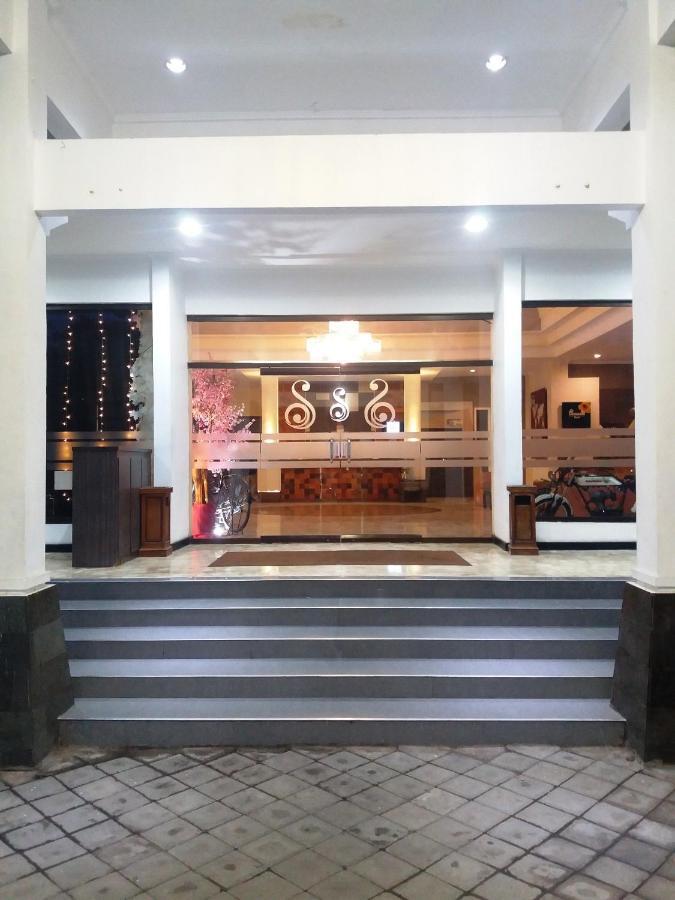Hotel Sofia Juanda Surabaya 诗都阿佐 外观 照片